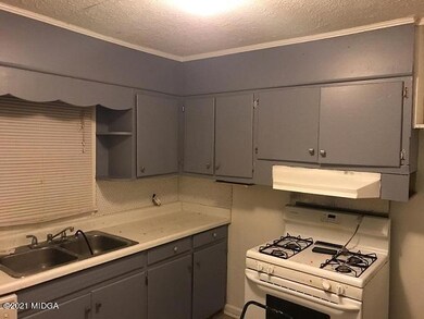 3839Mathiskitchen