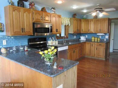 185 Gondola Dr, Martinsburg, WV 25404 - photo 3