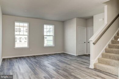 2917 Davis Ridge Ct, Hanover, MD 21076 - photo 4