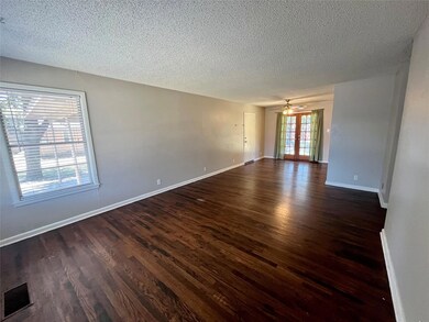 521 W Ash St, Celina, TX 75009 - photo 3