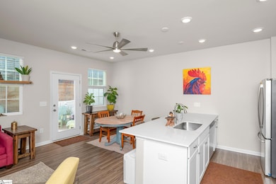 127 Wethington Way, Travelers Rest, SC 29690 - photo 4