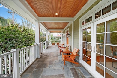 2136 Powhatan St, Falls Church, VA 22043 - photo 4