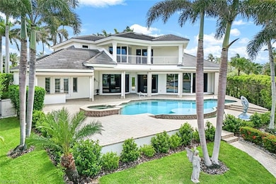 384 Mooring Line Dr, Naples, FL 34102 - photo 3