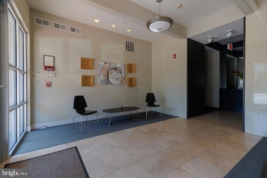 350 S Broad St unit 307, Trenton, NJ 08608 - photo 6