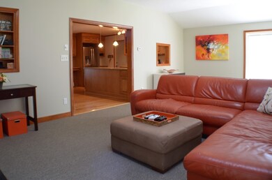 10 Disamar Rd, Taunton, MA 02780 - photo 7