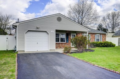 15 Emory St Ramtown NJ 07731-large-004-9