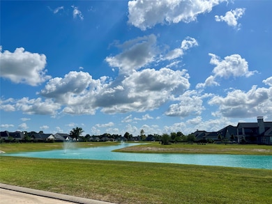 15722 N Tower Cir, Santa Fe, TX 77517 - photo 2