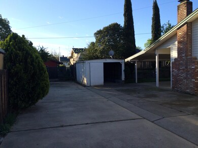 4045 Travona St, Redding, CA 96001 - photo 5