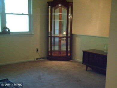 719 Myrth Ave, Essex, MD 21221 - photo 7