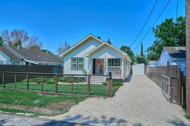 1815 Tabor St, Houston, TX 77009 - photo 3