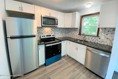 9632 Stony Hollow Dr, Tobyhanna, PA 18466 - photo 5