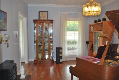 Dining-Music Room (2)