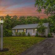 52 Rockville Ave, East Falmouth, MA 02536 - photo 3