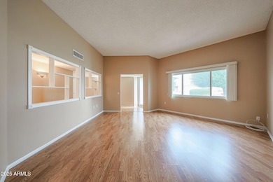 10433 W Hutton Dr unit 34, Sun City, AZ 85351 - photo 2