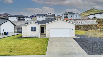656 S 1080 E, Smithfield, UT 84335 - photo 3