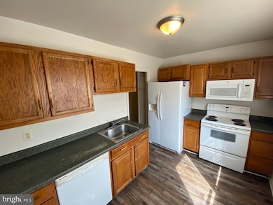 4249 Normandy Ct, Fredericksburg, VA 22408 - photo 5