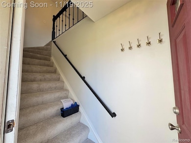 140 Princeton Dr, South Lyon, MI 48178 - photo 5