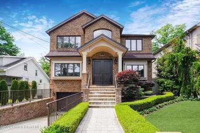 346 Jefferson Blvd, Staten Island, NY 10312 - photo 2