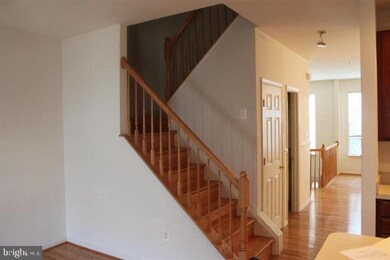 21114 Camomile Ct, Germantown, MD 20876 - photo 4