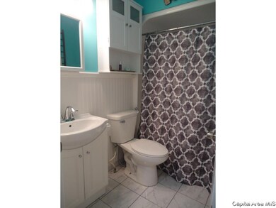 651 S East St, Virginia, IL 62691 - photo 3