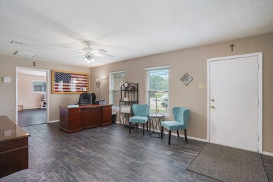 7726 Bailey Rd unit 28, Pearland, TX 77584 - photo 4