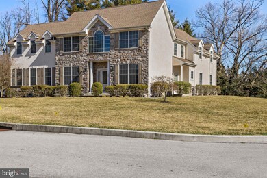 300 Melanies Way, Wallingford, PA 19086 - photo 2