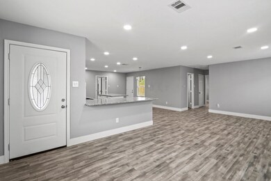 7337 Langley Rd, Houston, TX 77016 - photo 4