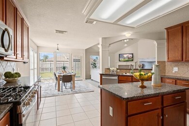 503 Pinewood Ridge Dr, Spring, TX 77386 - photo 7