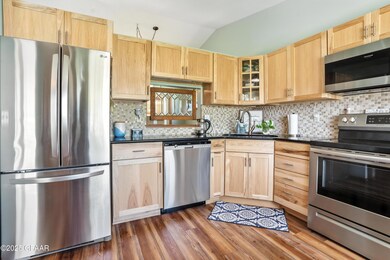 4582 Cherry St, Grand Forks, ND 58201 - photo 6