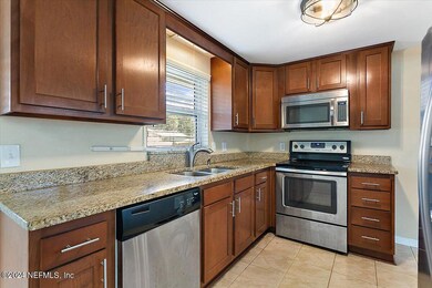 8233 Circle St S, Jacksonville, FL 32216 - photo 2