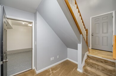 1403 Central Row Rd