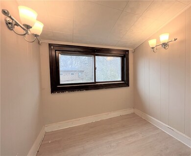 Cozy nook for dining, office, you name it