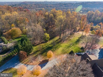 705 Hillstead Dr, Lutherville Timonium, MD 21093 - photo 4