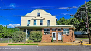 281 E Main St, Plymouth, PA 18651 - photo 7