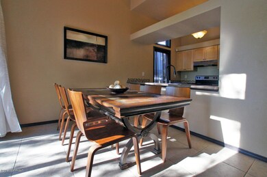 Dining 2