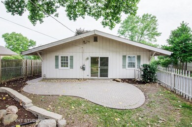 4 Hunters Path, Lake In the Hills, IL 60156 - photo 6