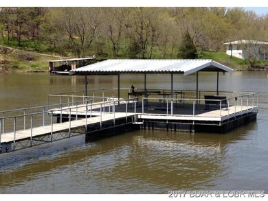 Fishing Dock wcleaning statio