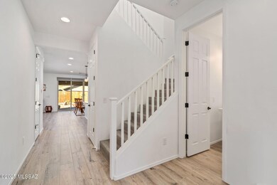 994 W Calle Monte Lindo, Sahuarita, AZ 85629 - photo 4