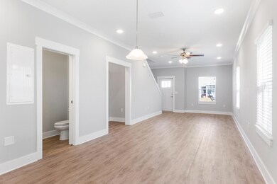 Dining/Living room