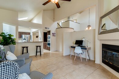 Flex space off Kitchen area