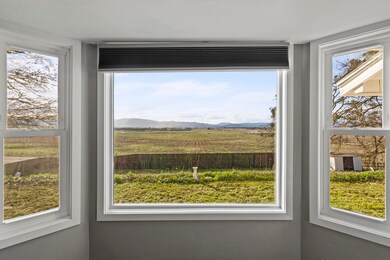 Living Room View of the Rogue Valley