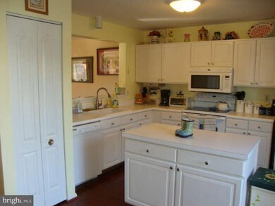 9 Shelton Ct, Reisterstown, MD 21136 - photo 7