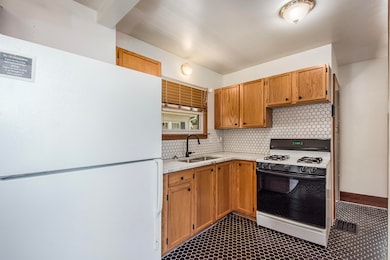 732 W Morrell St, Jackson, MI 49203 - photo 7