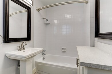 2023 Huldy St unit 12, Houston, TX 77019 - photo 7