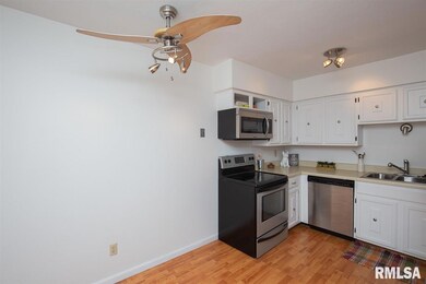2501 26th Avenue Ct unit L, Rock Island, IL 61201 - photo 3
