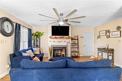 712 Alexwood Dr, Hope Mills, NC 28348 - photo 7