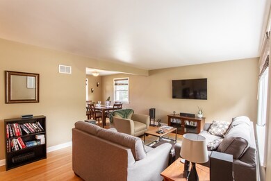 1326 Newcastle Ave, Westchester, IL 60154 - photo 4