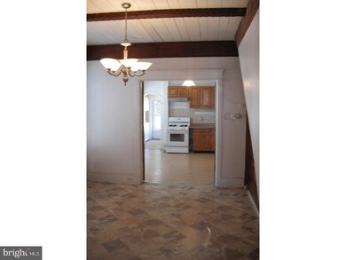 573 Clinton St, Camden, NJ 08103 - photo 5