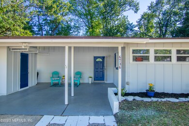 6736 Snow White Dr, Jacksonville, FL 32210 - photo 3