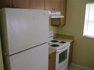 3705 Windsor Ave, West Palm Beach, FL 33407 - photo 4